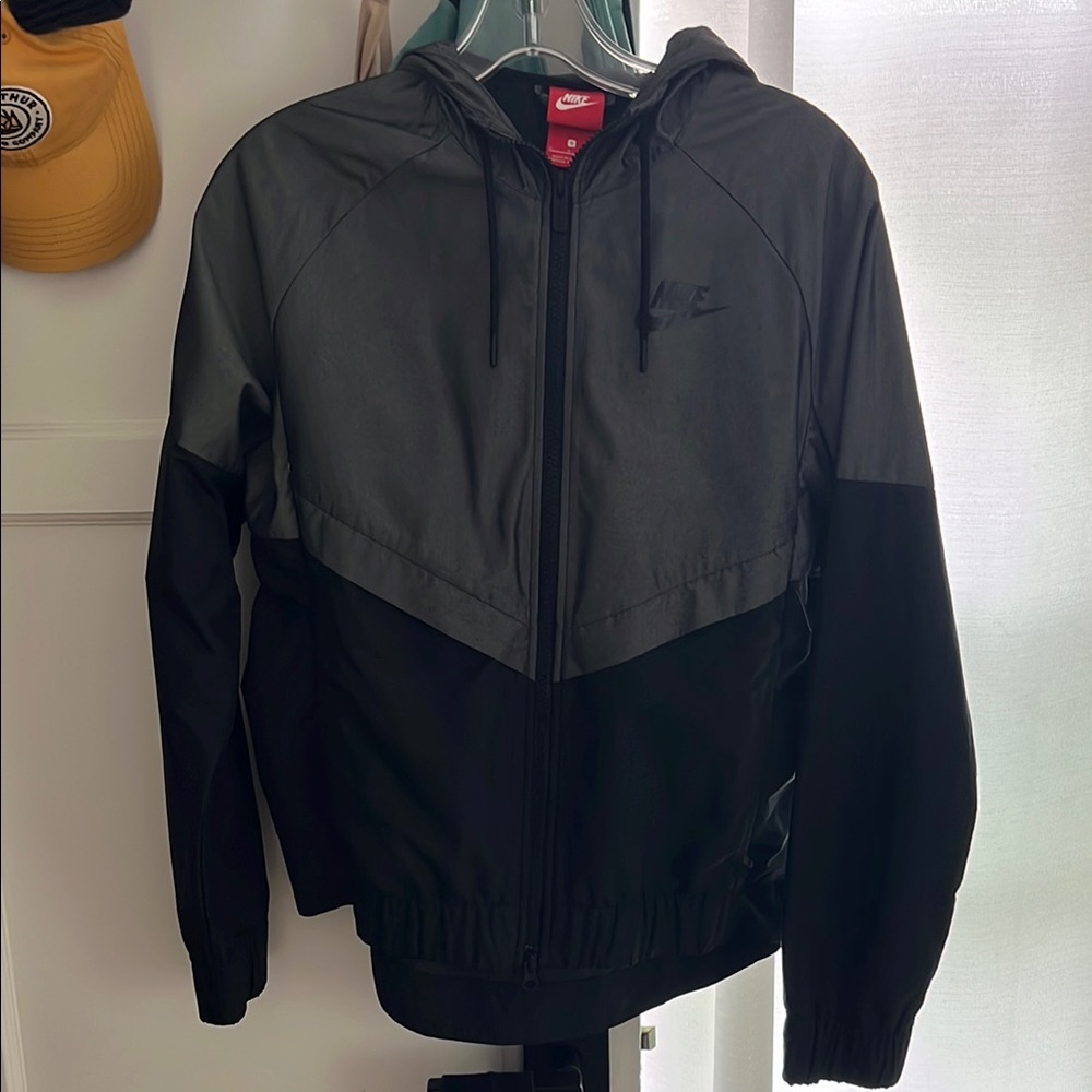 Nike Men's Black Hooded Jacket
